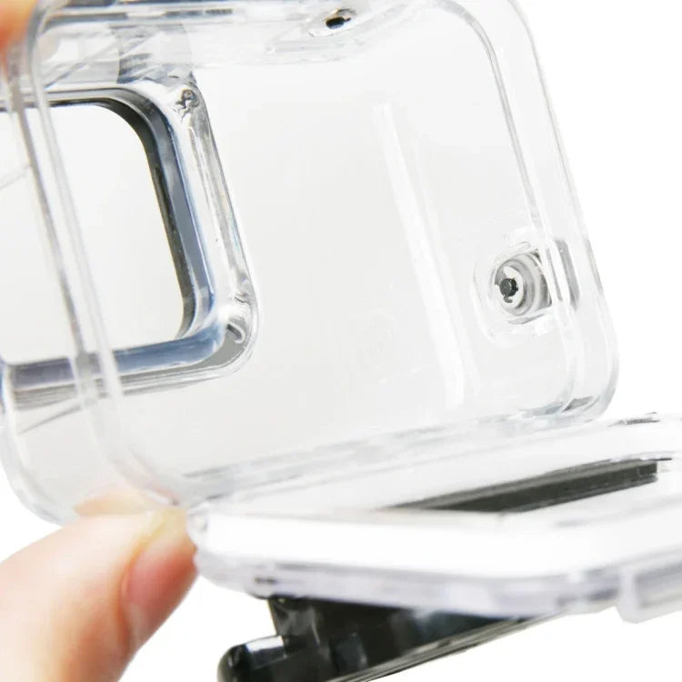 適用於 GoPro HERO6 /5 Black 60米水下防水殼，帶觸控背門及濾鏡 / 卡扣基本支架及螺絲，無需拆卸鏡頭，60米防水