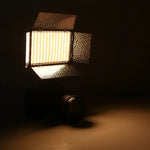 LED01 520 顆 LED 4100 流明專業 Vlogging 攝影錄影及攝影棚燈，適用 Canon / Nikon DSLR 相機，520 顆 LED
