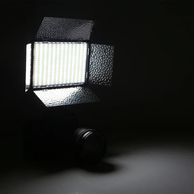 LED01 520 顆 LED 4100 流明專業 Vlogging 攝影錄影及攝影棚燈，適用 Canon / Nikon DSLR 相機，520 顆 LED