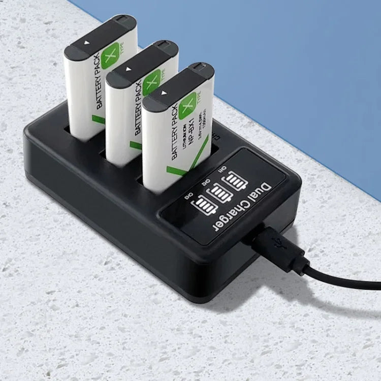 適用於 Sony NP-BX1 液晶顯示 USB 三槽充電器 附 USB 線，適用於 Sony NP-BX1（三槽）