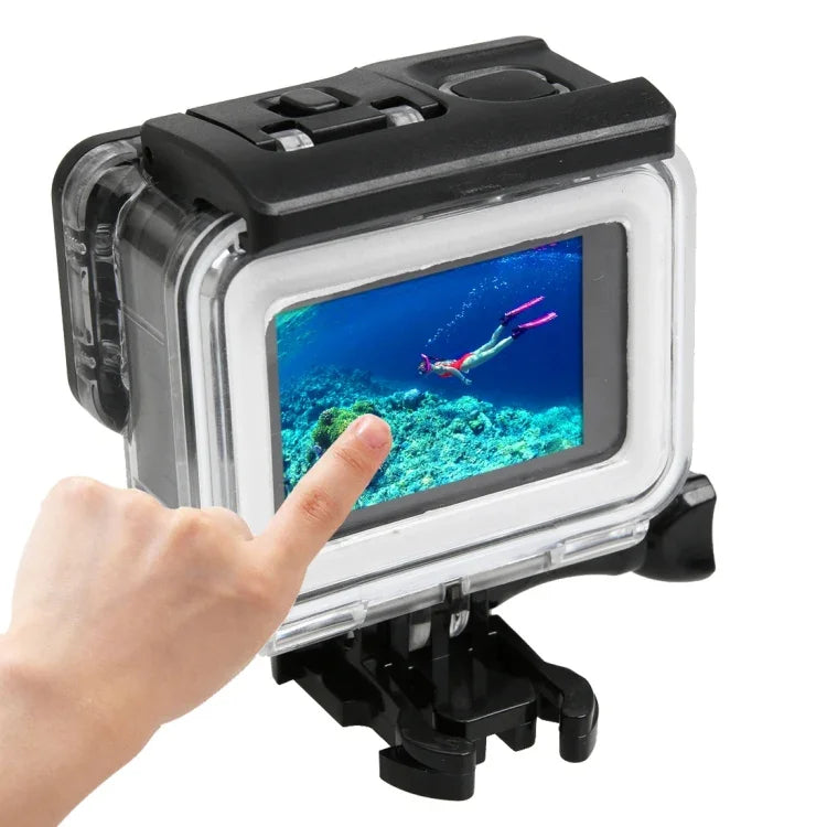 適用於 GoPro HERO5 30米防水 PC & ABS 保護殼，含觸控背蓋、扣環基本支架及長螺絲，背蓋尺寸：7 x 6 公分，保護殼