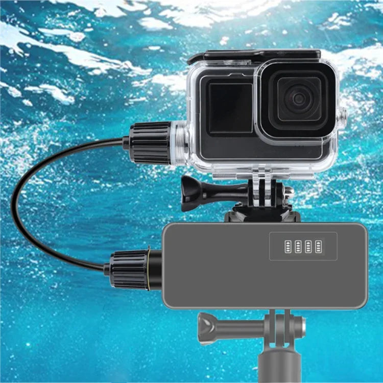 適用於 GoPro HERO10 Black / HERO9 Black 30 米充電防水外殼含扣環基本安裝座及螺絲，適用於 GoPro HERO9 Black / 充電