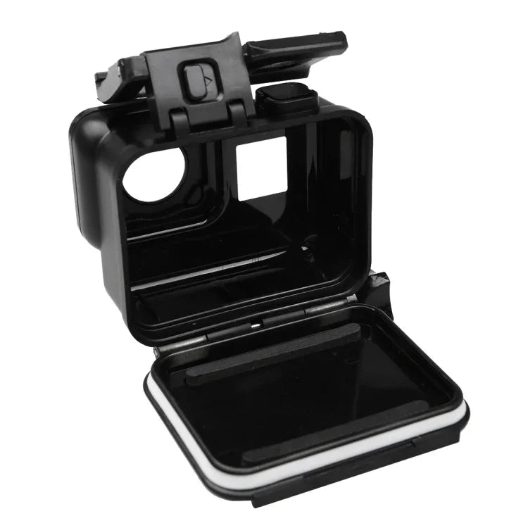GoPro HERO6 / 5 2合1 觸控螢幕背蓋 + 45米防水保護殼（安裝時需拆卸鏡頭）附扣環基本支架與導螺桿，需拆卸鏡頭
