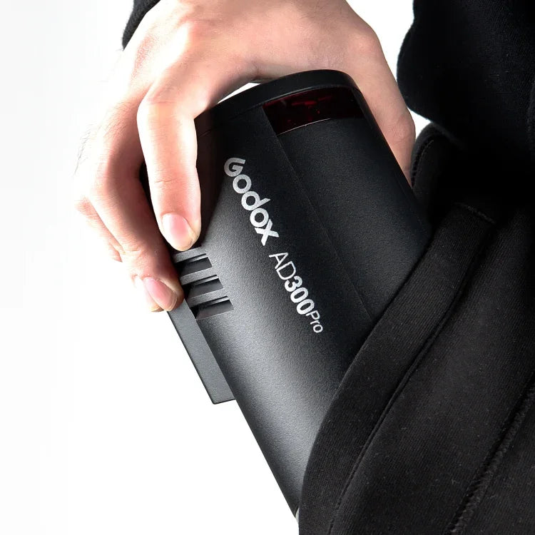 Godox AD300 Pro 300Ws TTL HSS 口袋閃光燈戶外速閃燈套件，AD300 Pro