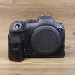 適用 Canon EOS R7 1/4 吋螺紋 PU 皮革相機半套底座，適用 Canon EOS R7