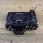 適用於 FUJIFILM X-T5 1/4 英寸螺紋 PU 皮革相機半套底座，適用於 FUJIFILM X-T5