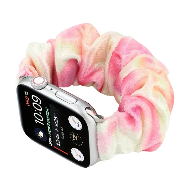 法蘭絨髮圈替換錶帶，適用 Apple Watch Ultra 49mm / Series 8&7 45mm / SE 2&6&SE&5&4 44mm / 3&2&1 42mm，適用 Apple Watch Series 7 45mm / 6 & SE & 5 & 4 44mm / 3 & 2 & 1 42mm