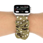 點點髮圈布錶帶，適用於 Apple Watch Ultra 49mm / Series 8&7 45mm / SE 2&6&SE&5&4 44mm / 3&2&1 42mm，Apple Watch Series 8&7 41mm / SE 2&6&SE&5&4 40mm / 3&2&1 38mm，Apple Watch Series 7 41mm / 6 & SE & 5 & 4 40mm / 3 & 2 & 1 38mm