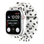 點點髮圈布錶帶，適用於 Apple Watch Ultra 49mm / Series 8&7 45mm / SE 2&6&SE&5&4 44mm / 3&2&1 42mm，Apple Watch Series 8&7 41mm / SE 2&6&SE&5&4 40mm / 3&2&1 38mm，Apple Watch Series 7 41mm / 6 & SE & 5 & 4 40mm / 3 & 2 & 1 38mm