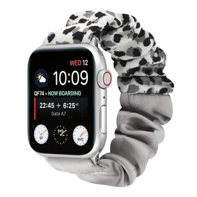 蝴蝶圖案髮圈布料錶帶，適用於 Apple Watch Ultra 49毫米 / Series 8&7 45毫米 / SE 2&6&SE&5&4 44毫米 / 3&2&1 42毫米，適用於 Apple Watch Series 8&7 41毫米 / SE 2&6&SE&5&4 40毫米 / 3&2&1 38毫米