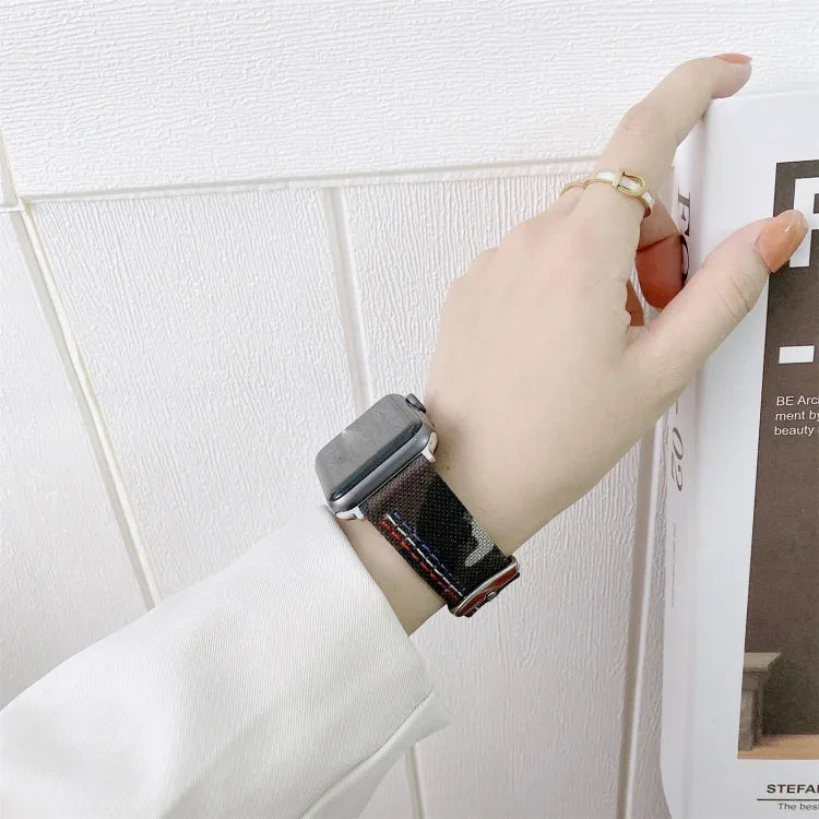 三線帆布替換錶帶，適用於 Apple Watch Series 7 41毫米 / & 6 & SE & 5 & 4 40毫米，適用於 Apple Watch Series 7 45毫米 / & 6 & SE & 5 & 4 44毫米