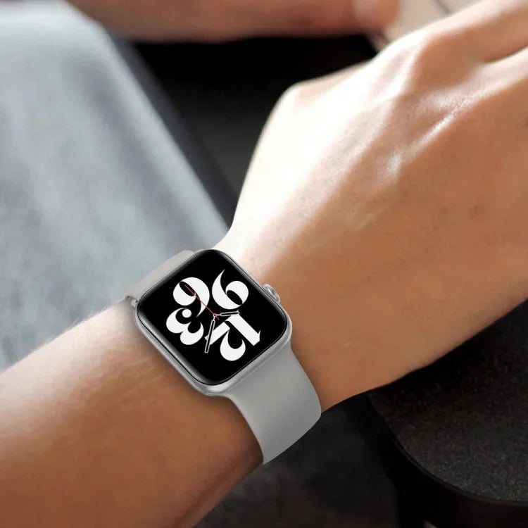 彈性矽膠替換錶帶，適用於 Apple Watch Series，7 45mm / 6 & SE & 5 & 4 44mm / 3 & 2 & 1 42mm