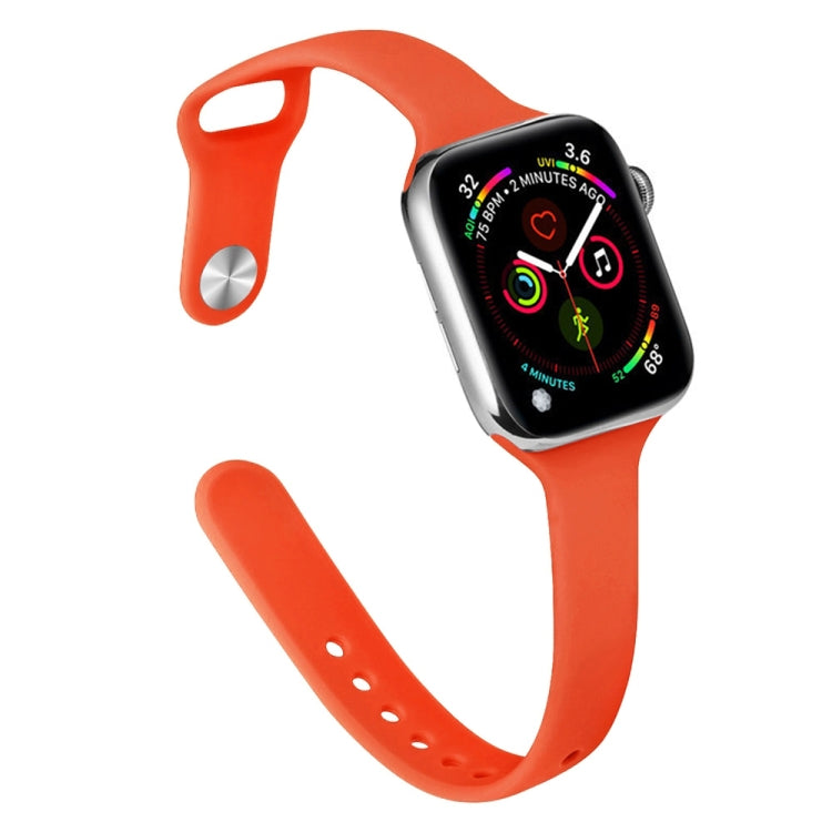 修身矽膠替換錶帶，適用於 Apple Watch Series 7 41mm / 6 & SE & 5 & 4 40mm / 3 & 2 & 1 38mm