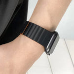 Mutural Moran 系列液態矽膠磁吸錶帶，適用於 Apple Watch 系列，7 41mm / 6&SE&5&4 40mm / 3&2&1 38mm，7 45mm / 6&SE&5&4 44mm / 3&2&1 42mm