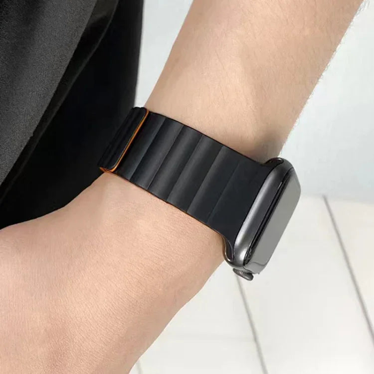 Mutural Moran 系列液態矽膠磁吸錶帶，適用於 Apple Watch 系列，7 41mm / 6&SE&5&4 40mm / 3&2&1 38mm，7 45mm / 6&SE&5&4 44mm / 3&2&1 42mm
