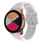 梅花鏤空矽膠錶帶，適用於 Samsung Galaxy Watch4 40/44mm，Samsung Galaxy Watch4 Classic 42/46mm