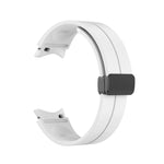 摺疊扣矽膠錶帶，適用於 Samsung Galaxy Watch5 40mm / 44mm / Pro 45mm