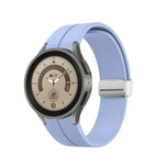 摺疊銀色扣環矽膠錶帶，適用於 Samsung Galaxy Watch5 40&44mm / Pro 45mm