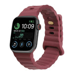 反扣矽膠錶帶，適用於 Apple Watch Ultra 49mm / Series 8&7 45mm / SE 2&6&SE&5&4 44mm / 3&2&1 42mm，適用於 Apple Watch Series 8&7 41mm / SE 2&6&SE&5&4 40mm / 3&2&1 38mm