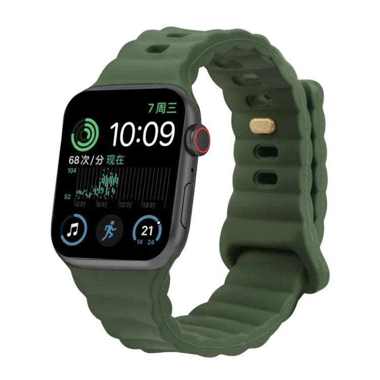 反扣矽膠錶帶，適用於 Apple Watch Ultra 49mm / Series 8&7 45mm / SE 2&6&SE&5&4 44mm / 3&2&1 42mm，適用於 Apple Watch Series 8&7 41mm / SE 2&6&SE&5&4 40mm / 3&2&1 38mm