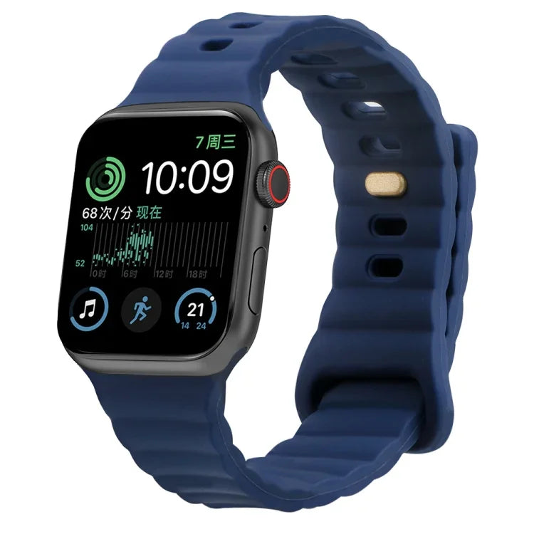 反扣矽膠錶帶，適用於 Apple Watch Ultra 49mm / Series 8&7 45mm / SE 2&6&SE&5&4 44mm / 3&2&1 42mm，適用於 Apple Watch Series 8&7 41mm / SE 2&6&SE&5&4 40mm / 3&2&1 38mm