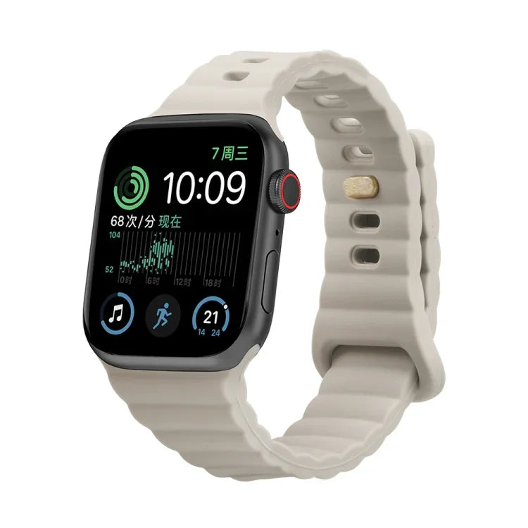 反扣矽膠錶帶，適用於 Apple Watch Ultra 49mm / Series 8&7 45mm / SE 2&6&SE&5&4 44mm / 3&2&1 42mm，適用於 Apple Watch Series 8&7 41mm / SE 2&6&SE&5&4 40mm / 3&2&1 38mm