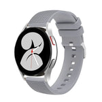 20mm 凹痕銀色錶扣矽膠錶帶，適用於 Samsung Galaxy Watch5 40mm/44mm / Watch5 Pro