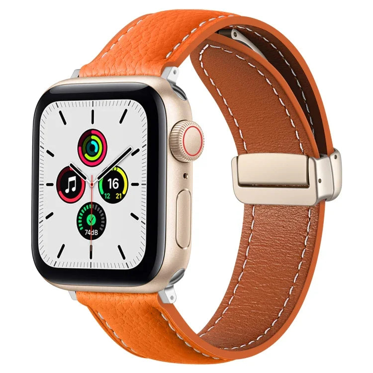 折疊扣真皮錶帶，適用於 Apple Watch Ultra 49mm / Series 8&7 45mm / SE 2&6&SE&5&4 44mm / 3&2&1 42mm，適用於 Apple Watch Series 8&7 41mm / SE 2&6&SE&5&4 40mm / 3&2&1 38mm