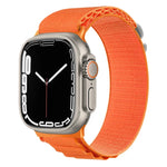 銀色扣尼龍錶帶，適用於 Apple Watch Ultra 49mm / Series 8&7 45mm / SE 2&6&SE&5&4 44mm，適用於 Apple Watch Series 8&7 41mm / SE 2&6&SE&5&4 40mm / 3&2&1 38mm