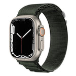 銀色扣尼龍錶帶，適用於 Apple Watch Ultra 49mm / Series 8&7 45mm / SE 2&6&SE&5&4 44mm，適用於 Apple Watch Series 8&7 41mm / SE 2&6&SE&5&4 40mm / 3&2&1 38mm