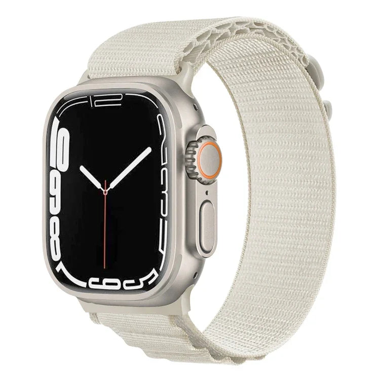 銀色扣尼龍錶帶，適用於 Apple Watch Ultra 49mm / Series 8&7 45mm / SE 2&6&SE&5&4 44mm，適用於 Apple Watch Series 8&7 41mm / SE 2&6&SE&5&4 40mm / 3&2&1 38mm