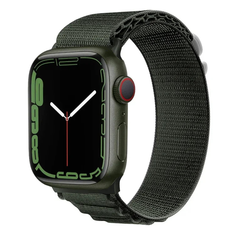 銀色扣尼龍錶帶，適用於 Apple Watch Ultra 49mm / Series 8&7 45mm / SE 2&6&SE&5&4 44mm，適用於 Apple Watch Series 8&7 41mm / SE 2&6&SE&5&4 40mm / 3&2&1 38mm