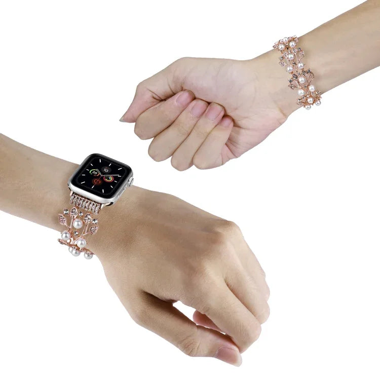 四葉珠金屬錶帶，適用於Apple Watch Series 10 46毫米，適用於Apple Watch Series 10 42毫米，適用於Apple Watch SE 2023 44毫米，適用於Apple Watch SE 2023 40毫米，適用於Apple Watch Ultra 2 49毫米，適用於Apple Watch 9 45毫米，適用於Apple Watch 9 41毫米