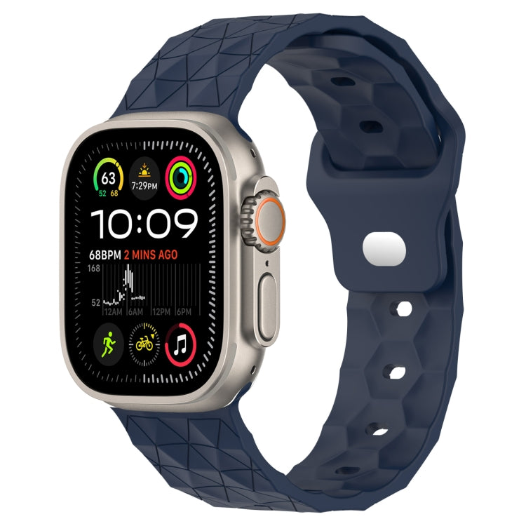 足球紋理矽膠錶帶，適用於 Apple Watch Ultra 2 49mm，適用於 Apple Watch 9 45mm，適用於 Apple Watch 9 41mm，適用於 Apple Watch Ultra 49mm