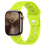 足球紋理矽膠錶帶，適用於 Apple Watch Series 10 46mm，適用於 Apple Watch Series 10 42mm，適用於 Apple Watch SE 2023 44mm，適用於 Apple Watch SE 2023 40mm