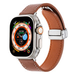 磁吸扣皮膚感皮革錶帶，適用於 Apple Watch SE 2023 44mm，Apple Watch Ultra 49mm，Apple Watch SE 2023 40mm，Apple Watch SE 2022 40mm，Apple Watch Series 9 41mm，Apple Watch SE 2022 44mm