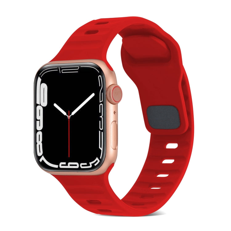 方扣條紋矽膠錶帶，適用於 Apple Watch Ultra 2 49mm，適用於 Apple Watch Series 9 45mm