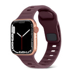 方扣條紋矽膠錶帶，適用於 Apple Watch Ultra 2 49mm，適用於 Apple Watch Series 9 45mm