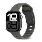 方扣條紋矽膠錶帶，適用於 Apple Watch Series 10 46mm，適用於 Apple Watch Series 10 42mm