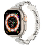 五瓣花鋅合金鍊帶錶帶，適用於 Apple Watch SE 2023 44mm、Apple Watch SE 2023 40mm、Apple Watch Ultra 2 49mm、Apple Watch Series 9 45mm、Apple Watch Series 9 41mm、Apple Watch Ultra 49mm