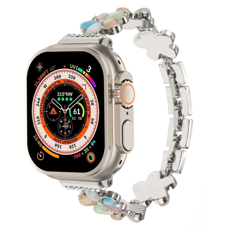 五瓣花鋅合金鍊帶錶帶，適用於 Apple Watch SE 2023 44mm、Apple Watch SE 2023 40mm、Apple Watch Ultra 2 49mm、Apple Watch Series 9 45mm、Apple Watch Series 9 41mm、Apple Watch Ultra 49mm