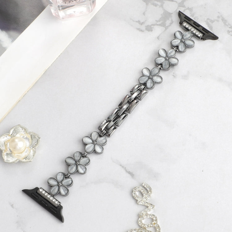 5-petaled Flower Zinc Alloy Chain Watch Band, For Apple Watch SE 40mm, For Apple Watch SE 44mm, For Apple Watch Series 6 40mm, For Apple Watch Series 6 44mm, For Apple Watch Series 5 44mm, For Apple Watch Series 5 40mm