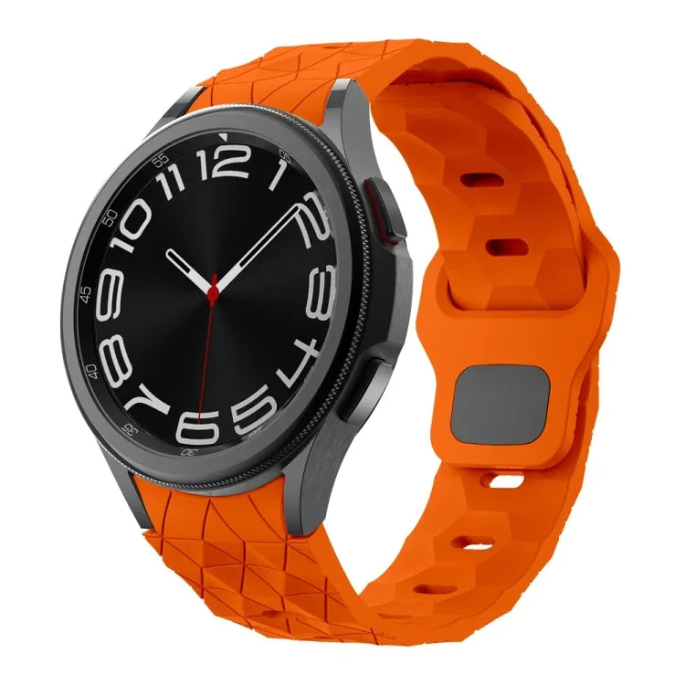 足球圖案反扣矽膠錶帶，適用於 Samsung Galaxy Watch 6 / 6 Classic