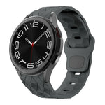 足球圖案反扣矽膠錶帶，適用於 Samsung Galaxy Watch 6 / 6 Classic