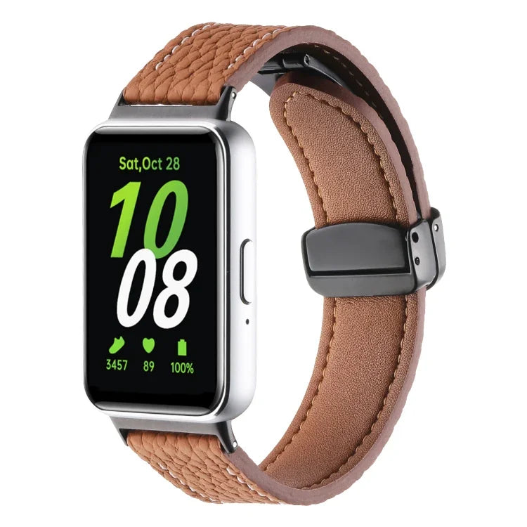 荔枝紋磁吸黑色扣環皮革錶帶，適用於 Samsung Galaxy Fit 3