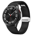 磁吸銀色扣頭皮革矽膠錶帶，適用於 Samsung Galaxy Watch 6