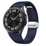 磁吸銀色扣頭皮革矽膠錶帶，適用於 Samsung Galaxy Watch 6