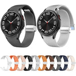 磁吸銀色扣頭皮革矽膠錶帶，適用於 Samsung Galaxy Watch 6