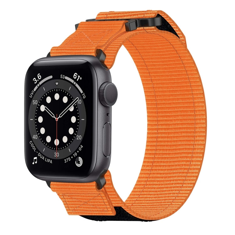 尼龍魔鬼氈錶帶，適用於 Apple Watch Series 8 45mm、Apple Watch SE 2022 40mm、Apple Watch SE 2022 44mm、Apple Watch Series 7 41mm、Apple Watch Series 7 45mm、Apple Watch SE 40mm、Apple Watch SE 44mm