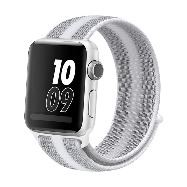 尼龍環錶帶，適用於Apple Watch Series 8&7 41mm / SE 2&6&SE&5&4 40mm / 3&2&1 38mm，適用於Apple Watch Ultra 49mm / Series 8&7 45mm / SE 2&6&SE&5&4 44mm / 3&2&1 42mm，適用於Apple Watch Series 7 45mm / 6 & SE & 5 & 4 44mm / 3 & 2 & 1 42mm